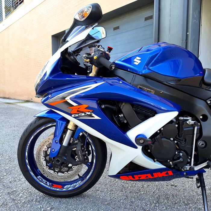 Suzuki GSX-R 600 k8