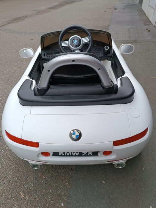 Дитячий електромобіль bmw z8
