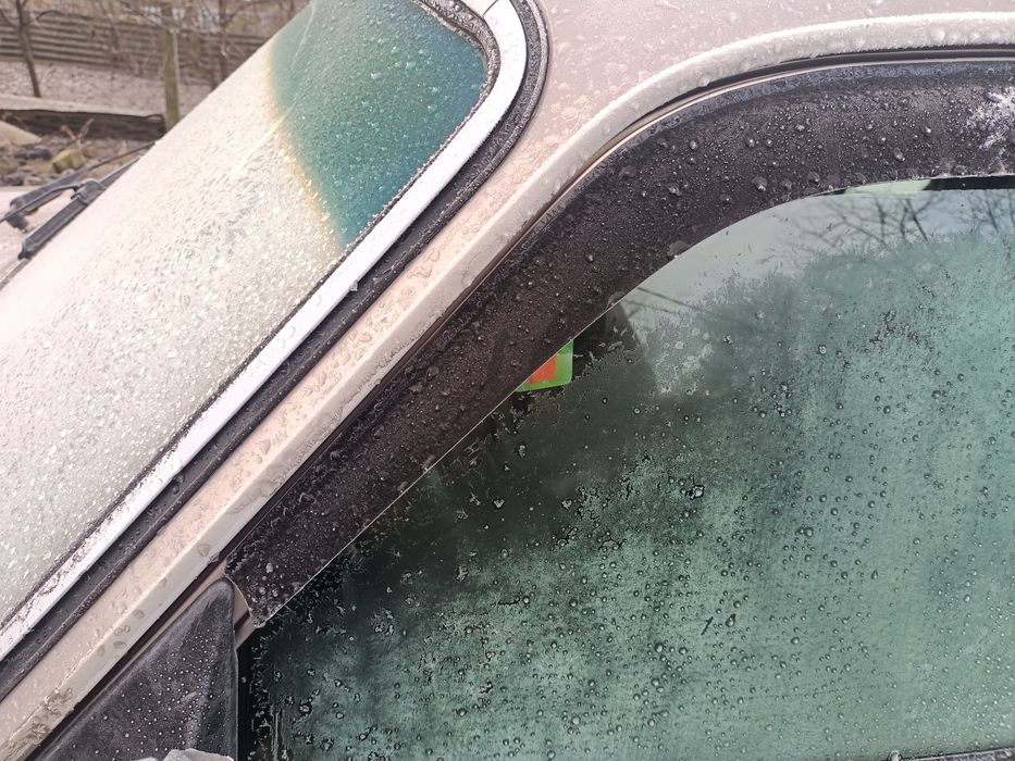 Ветровики газ 31105 нужны