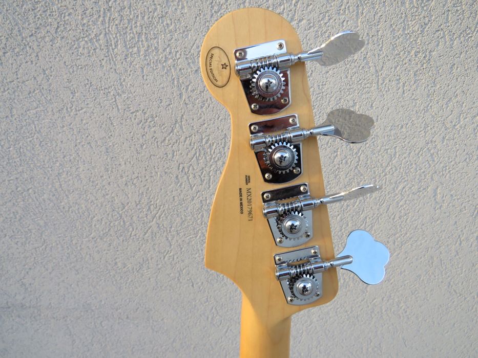 Fender Precision FSR MIM Ocean Turquoise