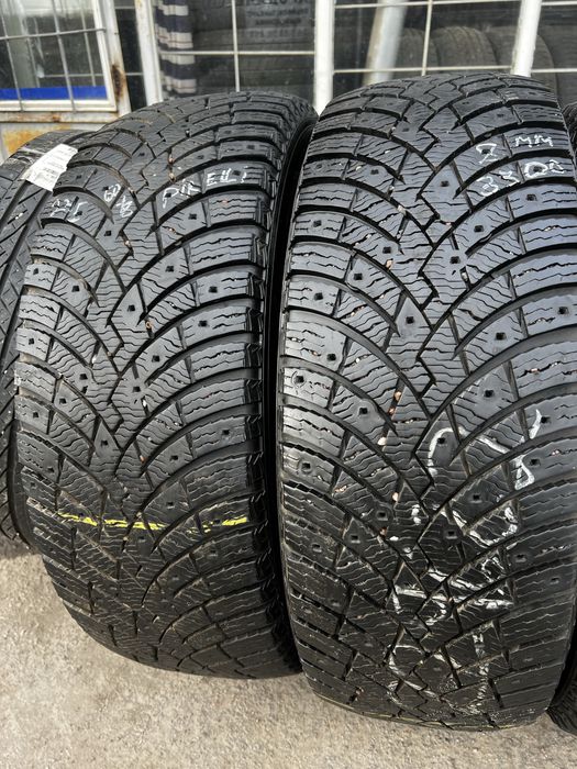 Шини 235/60/18 пари Екслюзив‼️Як нові;Скандинавка;8/9 мм протектор
