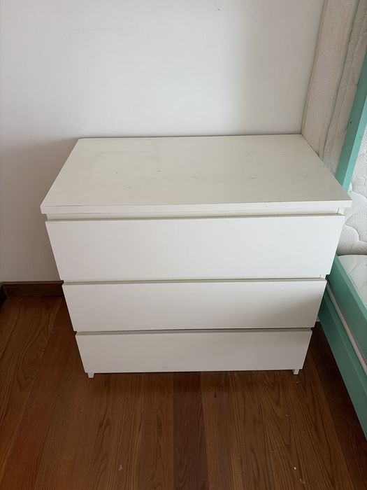 Comoda malm ikea branca