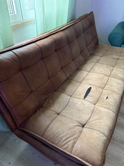 Sofá cama castanho
