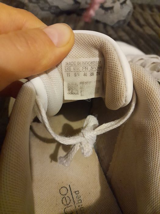 Кросівки Adidas Neo 44р