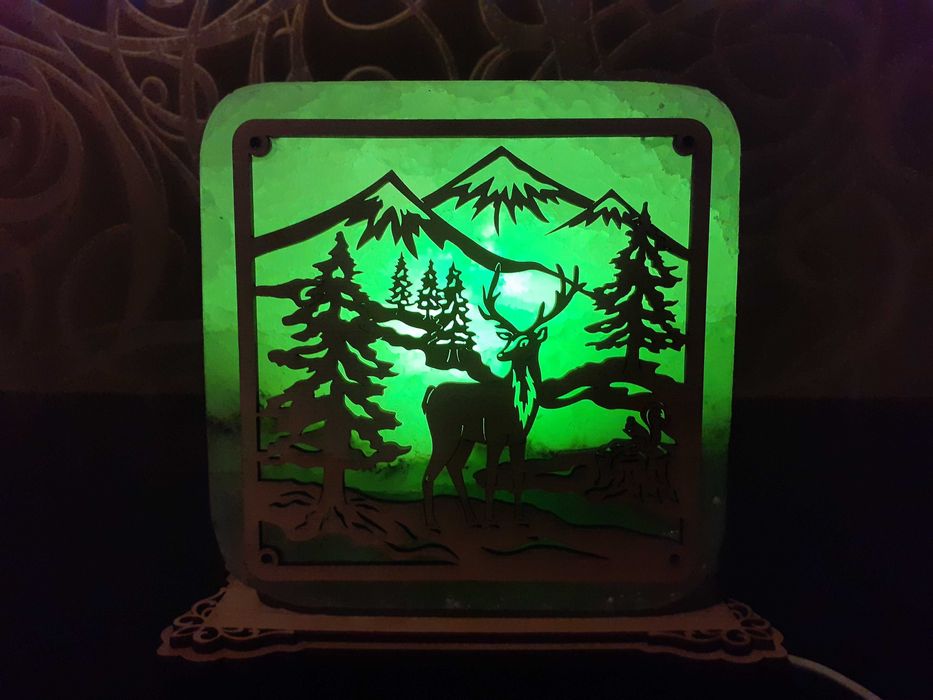 Светильник солевой из Соледара про-во Артёмсоль. Лампа солевая