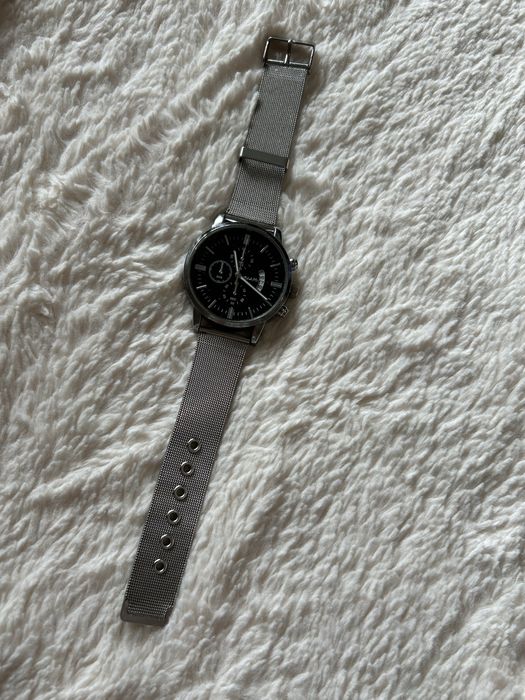 Relógio Prateado de Homem