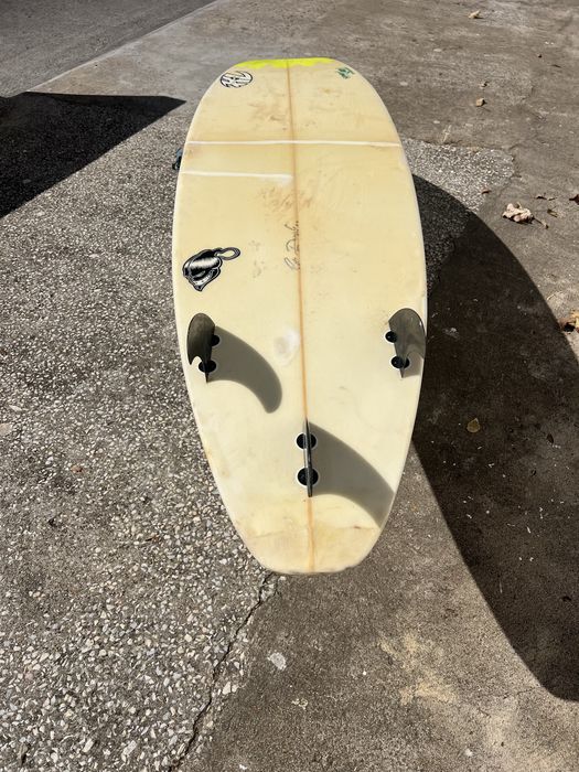 Prancha  surf 6.8