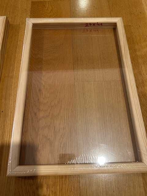 Nowe drewniane ramki do obrazków