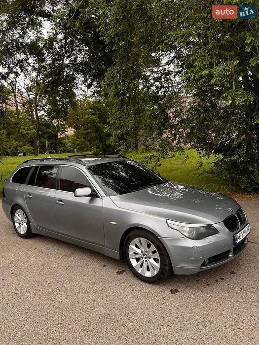 BMW 5 Series 2004