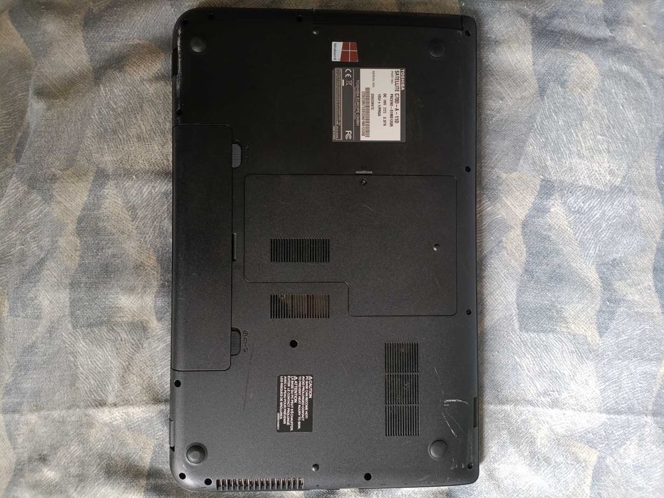 Ноутбук Toshiba C70D