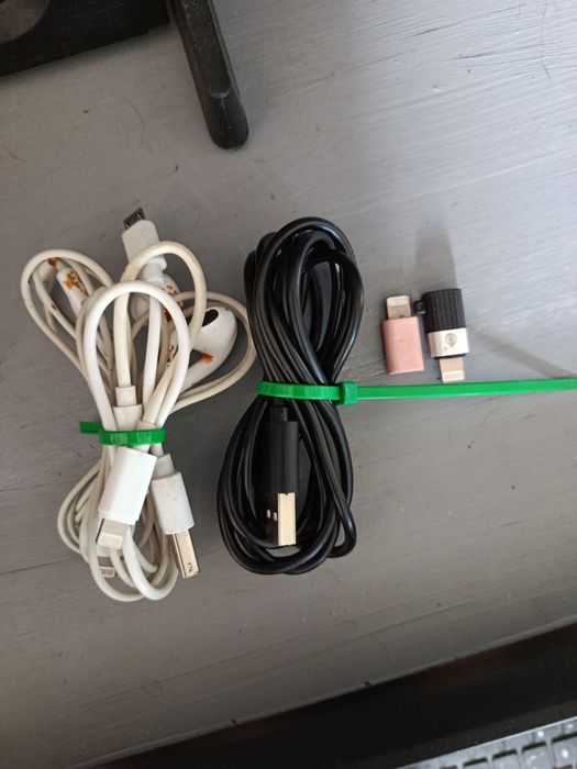 iPhone 11 de 128G vermelho