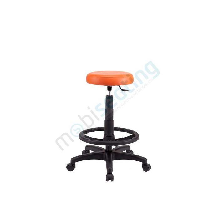 CADEIRAS ALTAS / ESTIRADOR RODADAS