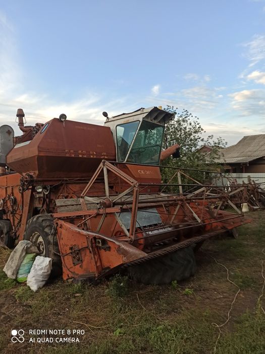 Продам комбайн Нива