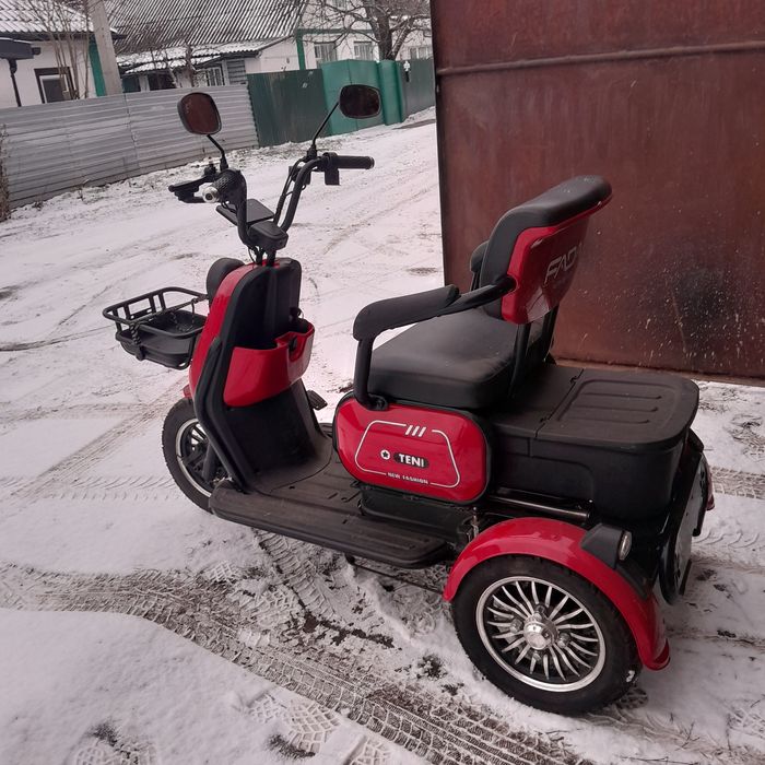 Електроскутер FADA