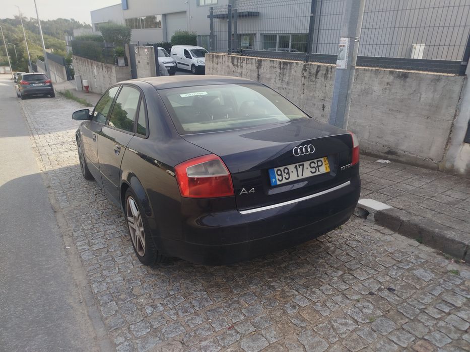 Audi A4 1.9 TDI 130cv (2001) – Preço Oportunidade