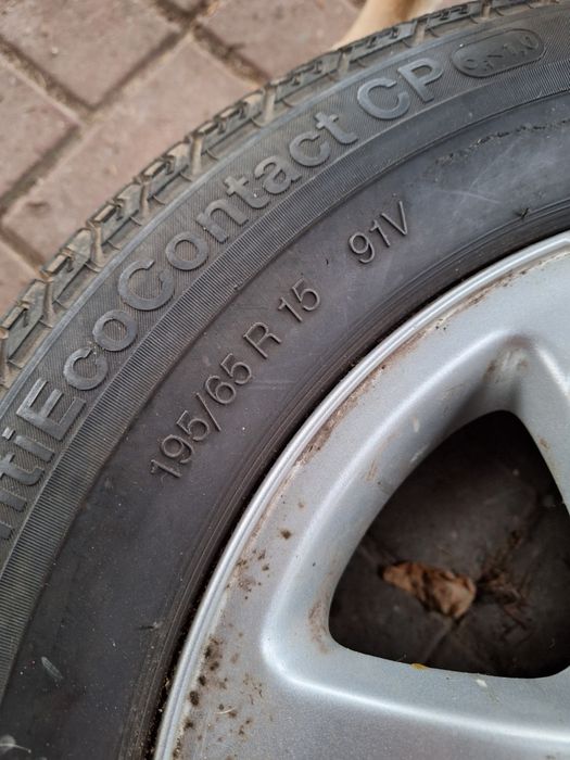 Koło zapasowe na alufeldze (Audi A3)