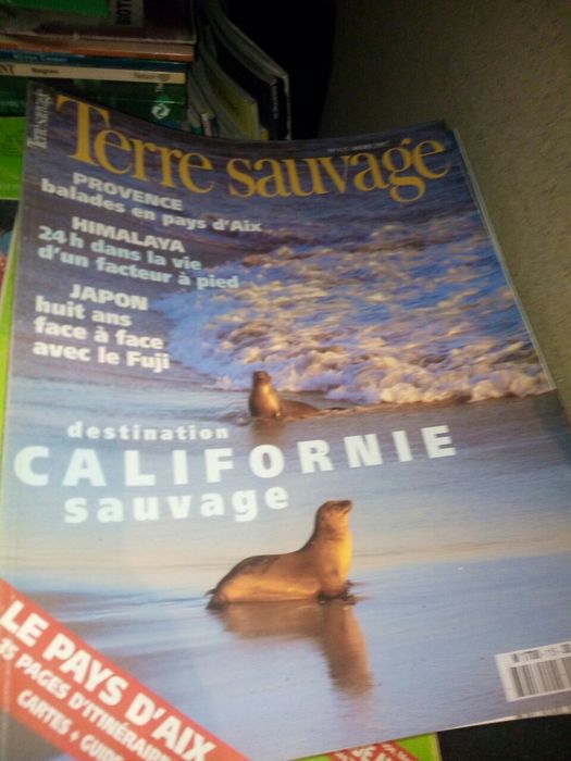 Revista sauvage antiga em Francês
