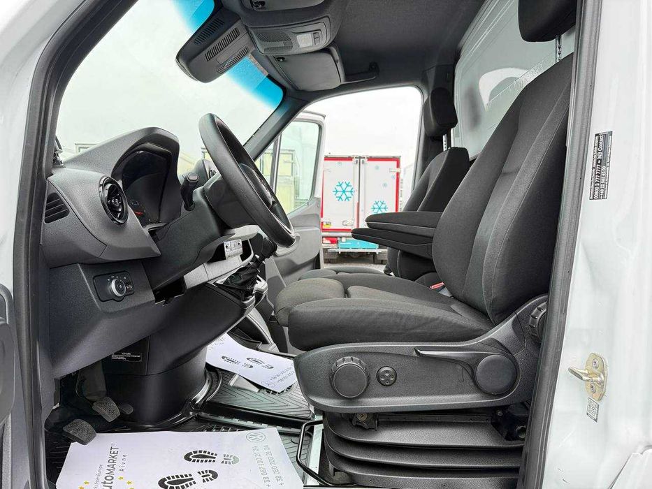 Mercedes-Benz Sprinter 2021p.