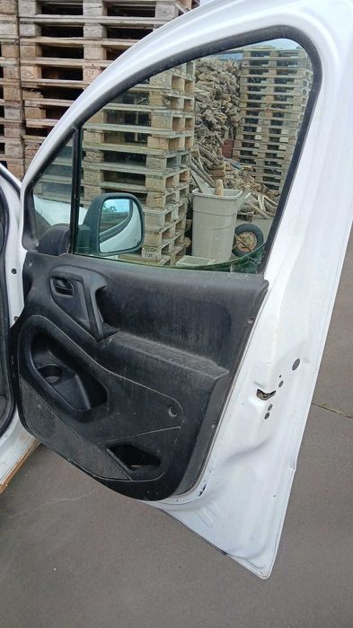 Peugeout partner 2012