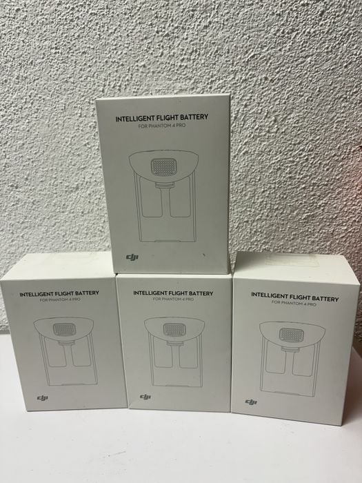 Baterias ORIGINAIS DJI Phantom 4 Pro 5870mah bateria novas c/garantia 220€  ou usadas 135€