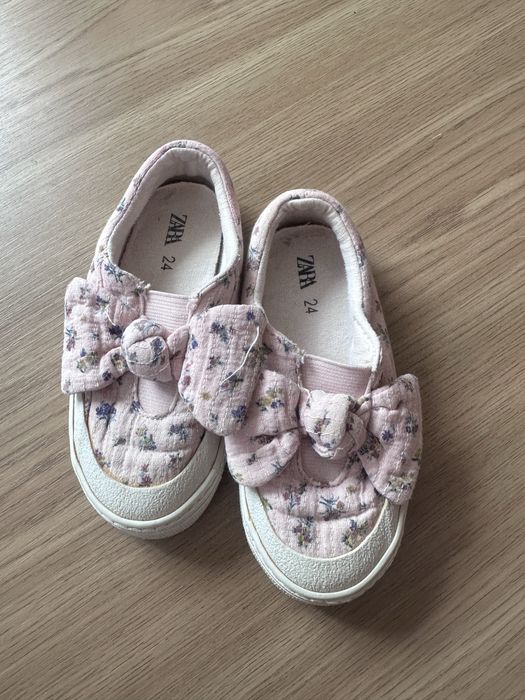 Кеди/мокасини zara