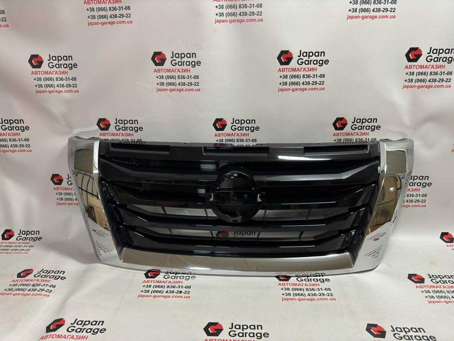Решітка радіатора Nissan Pathfinder R53 623106TA0A В НАЯВНОСТІ