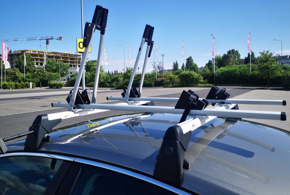 Bagażnik dachowy na 2 rowery do VW Passat B7. Gotowy zestaw do podróży