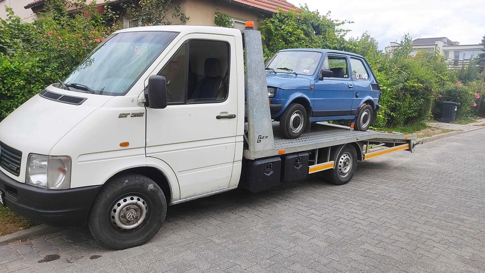 Laweta auto holowanie motocykle autolaweta pomoc drogowa transport