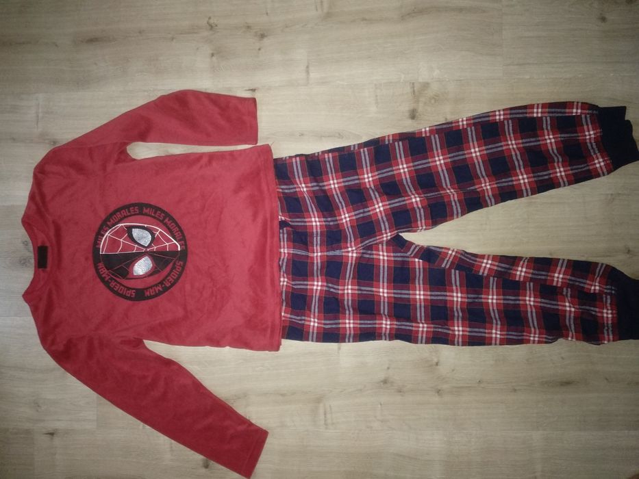 Продам піжаму для хлопчика 7-8