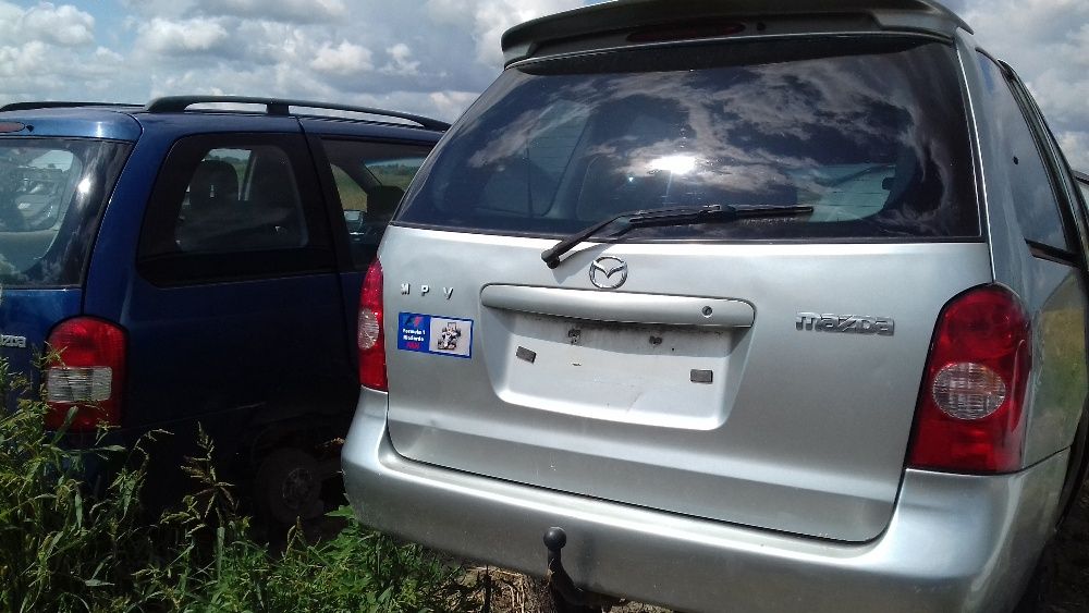 Минивэн мазда MPV бензин 2.0. и 2.3