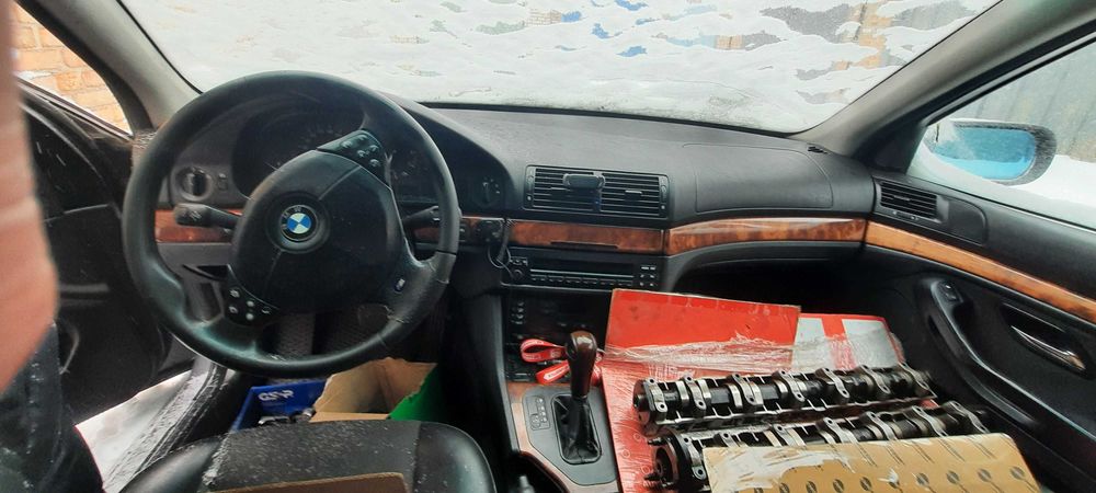 BMW e39 2,8 бензин