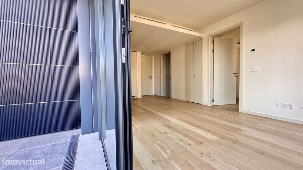 Apartamento T1 com jardim, Parque das Nações, Lisboa