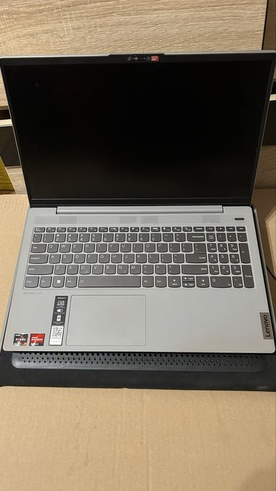 Lenovo IdeaPad 5