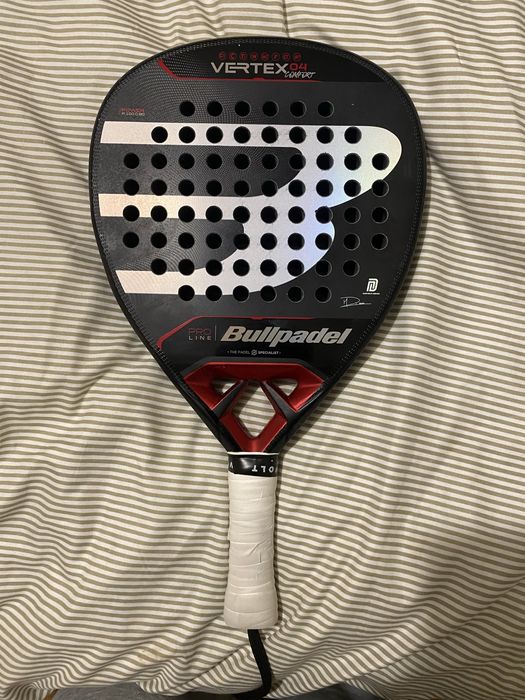 Bullpadel vertex 04 confort