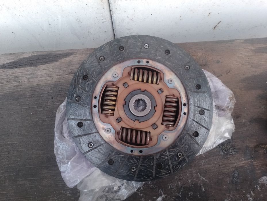 Диск сцепления Шевроле Авео