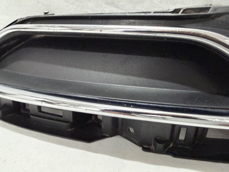 Zaślepka Wydechu Lewy Tył VW Passat B8 CHROM