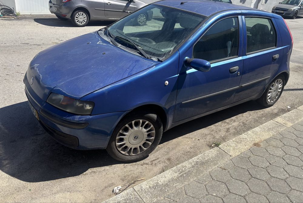 Fiat Punto 2001  1.2 City — photo 2