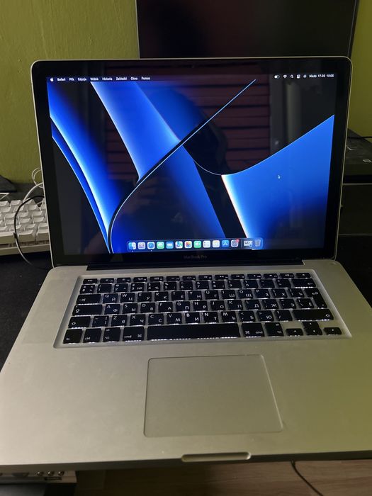 MacBook Pro opis