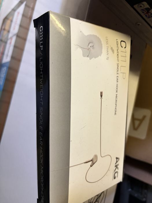 AkG C111 LP head set singke ear