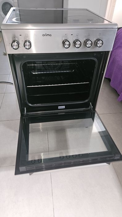 Vendo fogão com forno