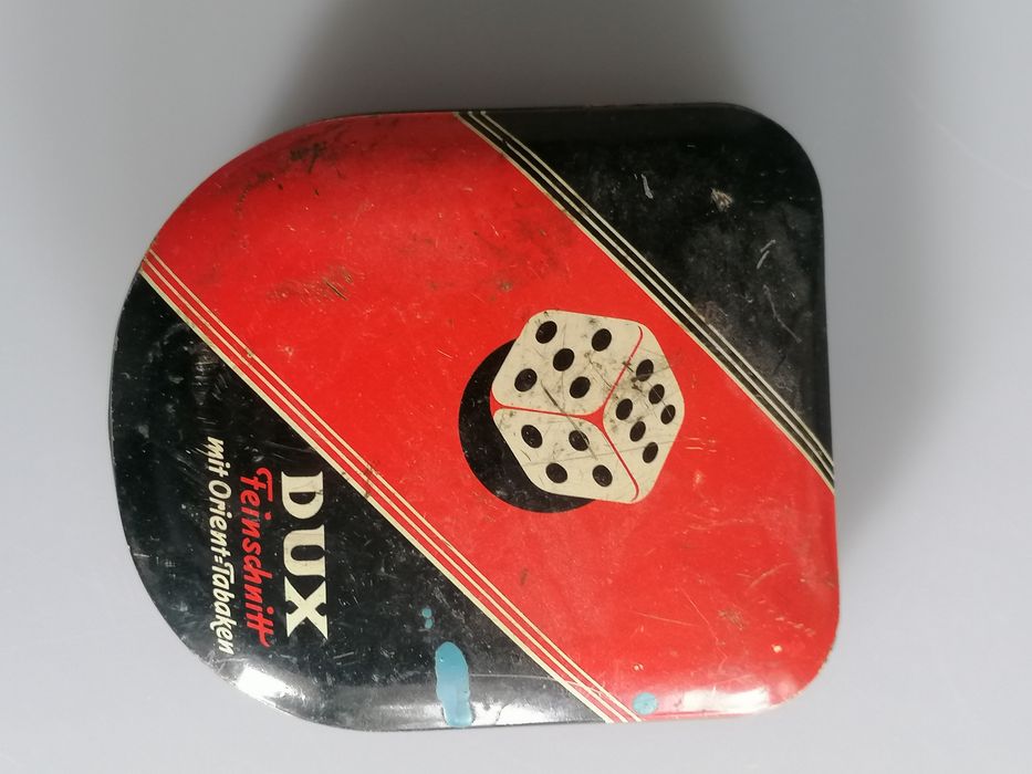 Stare vintage pudełko do papierosów DUXX