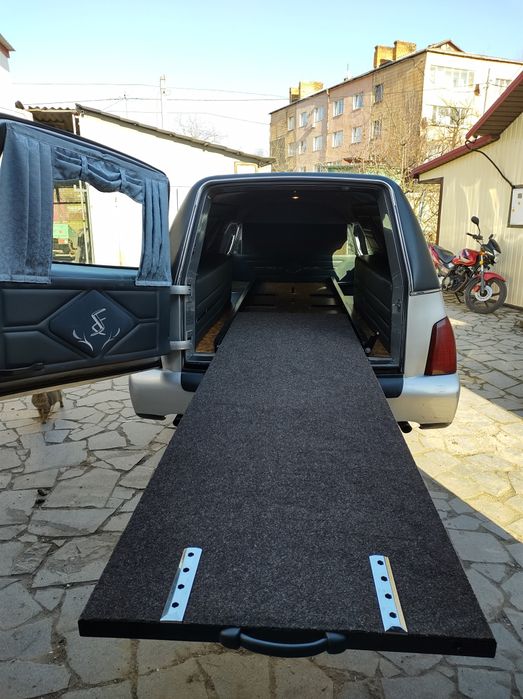 Катафалк (CADILLAC )