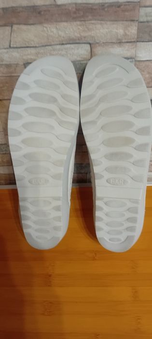 Ортопедичне взуття фірми  BAR