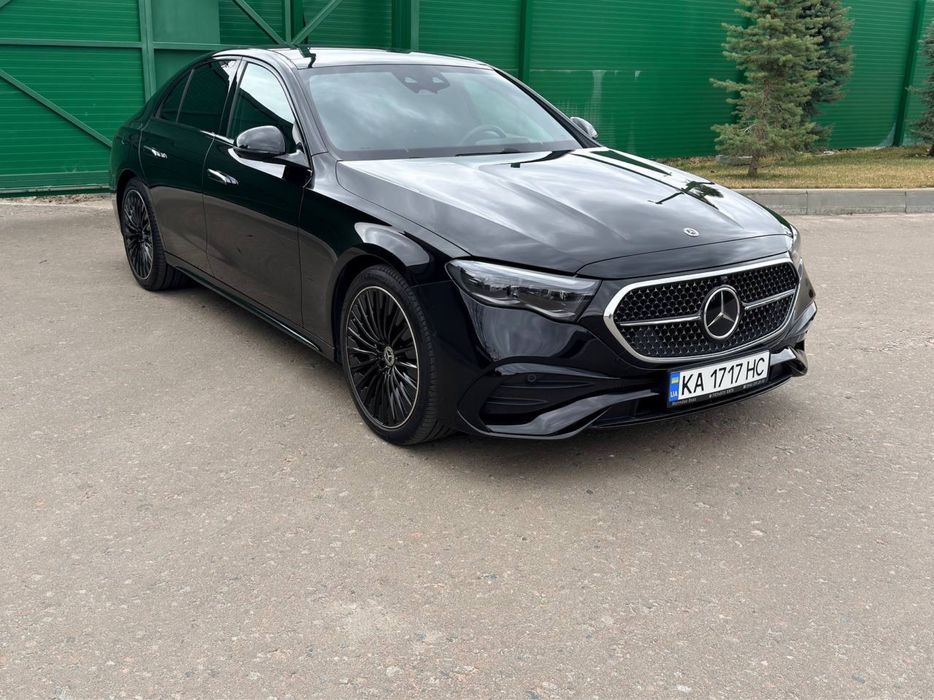 Mercedes-Benz E-Class 2024