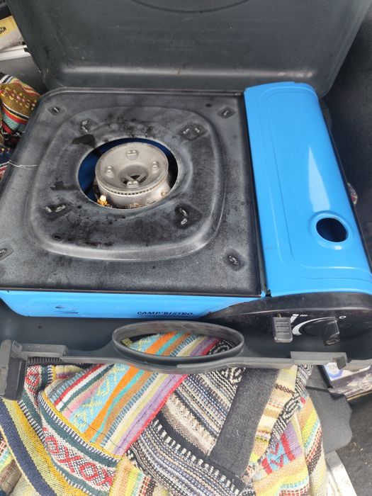 Boca de fogão com caixa de transporte