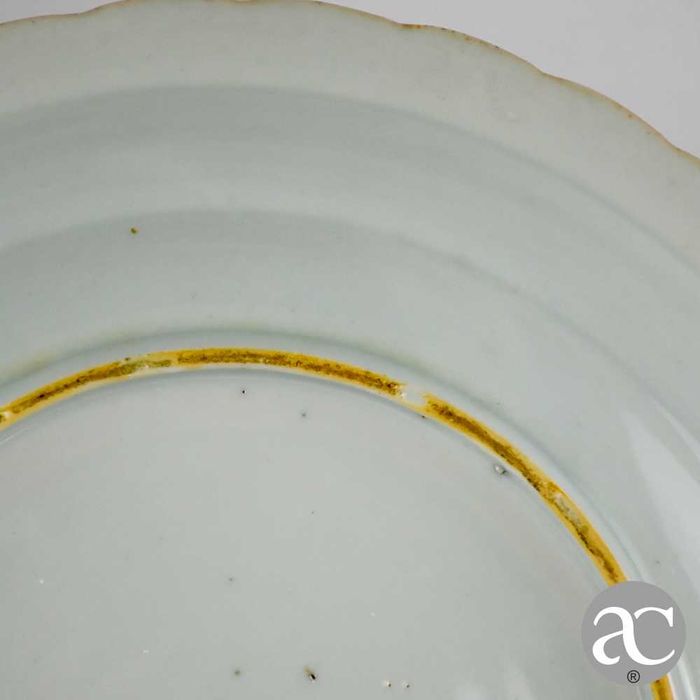 Prato porcelana China, Imari, Dinastia Qing, Kangxi séc. XVII / XVIII