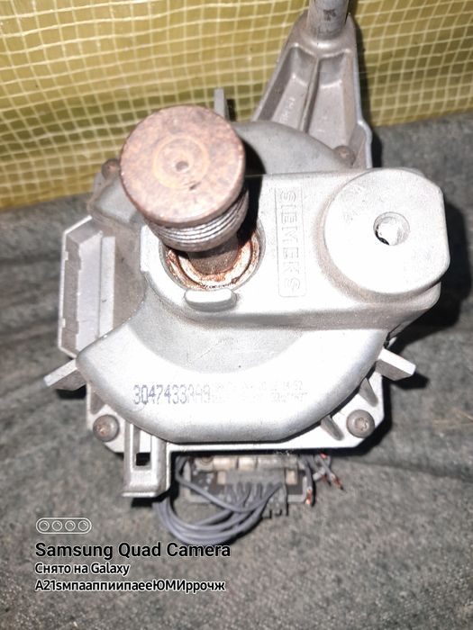 Продаю двигатель стиральной машины Bosch