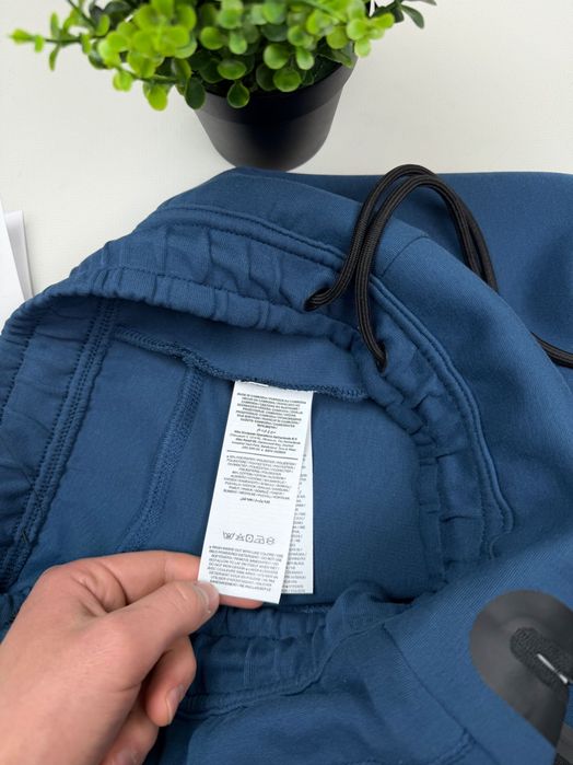 Шорти Nike tech fleece шорты найк теч флис течики