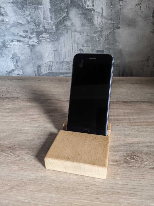 Телефон iPhone 6s в гарному станi недорого