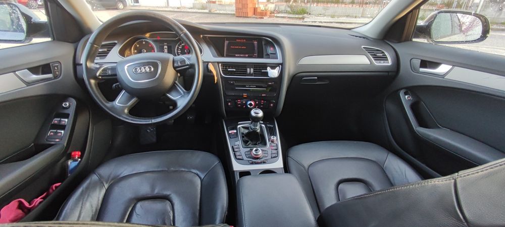 Audi A4 Avant b8 2.0 TDI 136 cv